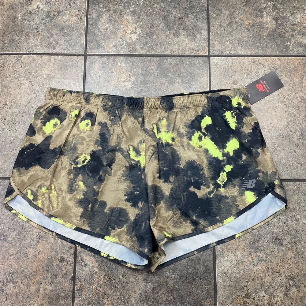 NEW! Women’s New Balance Woven Athletic Shorts Size 2XL W/Tags
